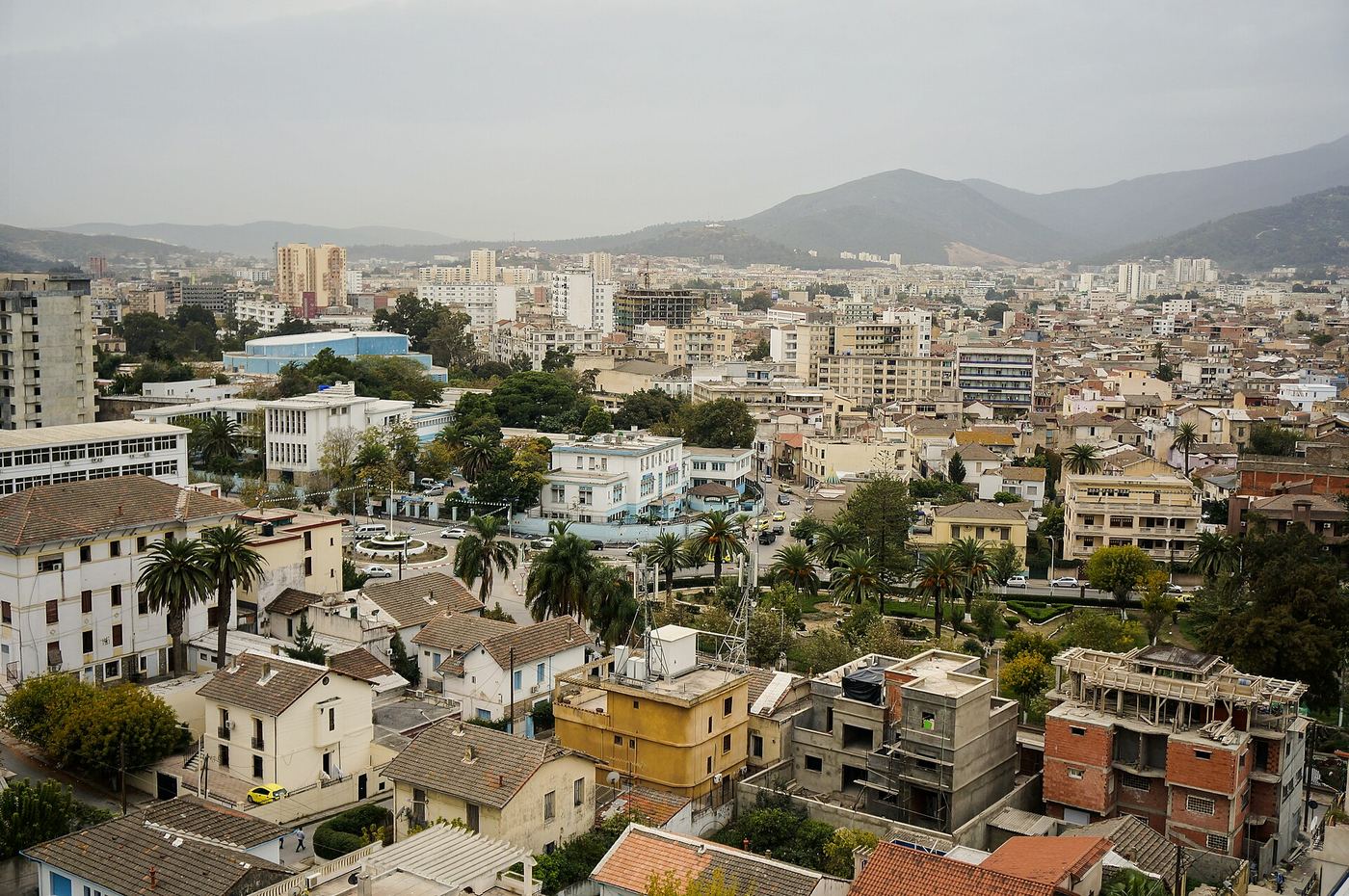 Illustration — L'épicier d'Annaba garde boutique pour ne pas réclamer les crédits du quartier (Société)